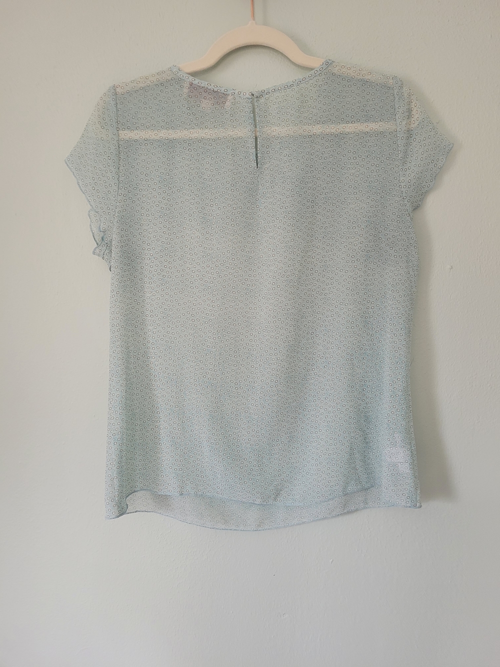 Light Blue Ruffled Cap Sleeve Blouse - Loft - Size MP - Picture 2 of 3